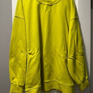 Size 12 perfectly oversized lulu crew neck .